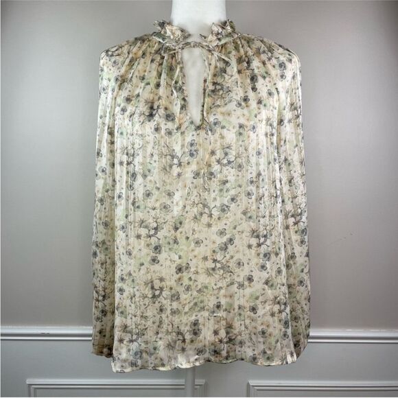 NWT H&M Size M Tie Detail Floral Long Sleeve Ruffle V-Neck Blouse with Smocking - Picture 2 of 15